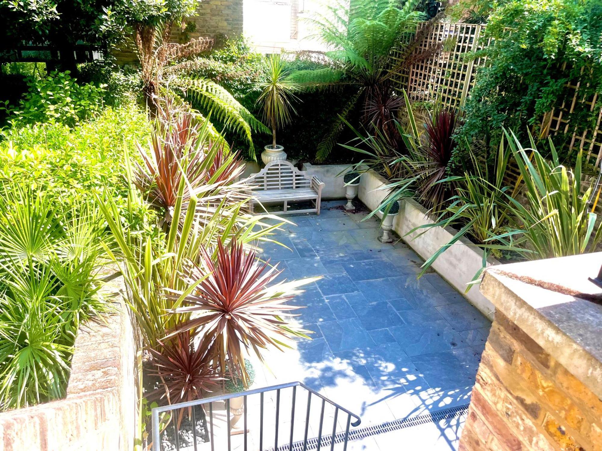 Luxury 4 Bedrooms 5 Baths 2 Receptions Family House With Garden Chelsea * Londra
