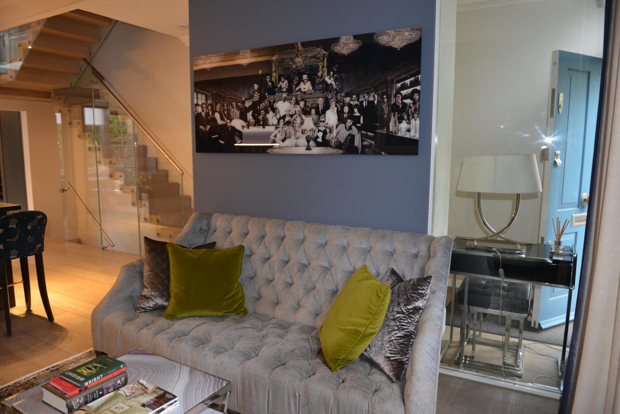 Vilă Luxury 4 Bedrooms 5 Baths 2 Receptions Family House With Garden Chelsea *